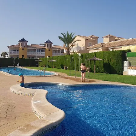 Montegolf Con Terraza Privada Apartamento *